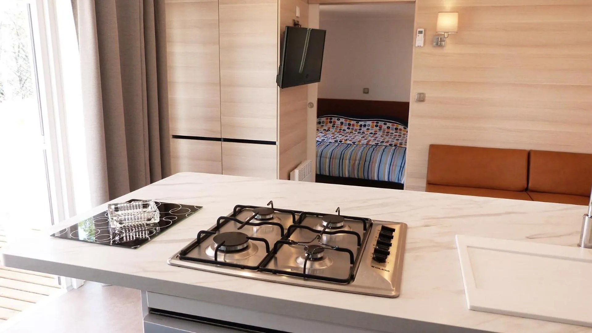 הייר Camping Le Mediterranee 3*,  צרפת