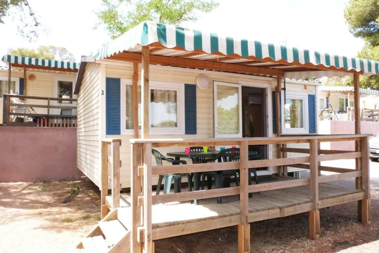 ** Campeggio Camping le Méditerranée Hyères Francia