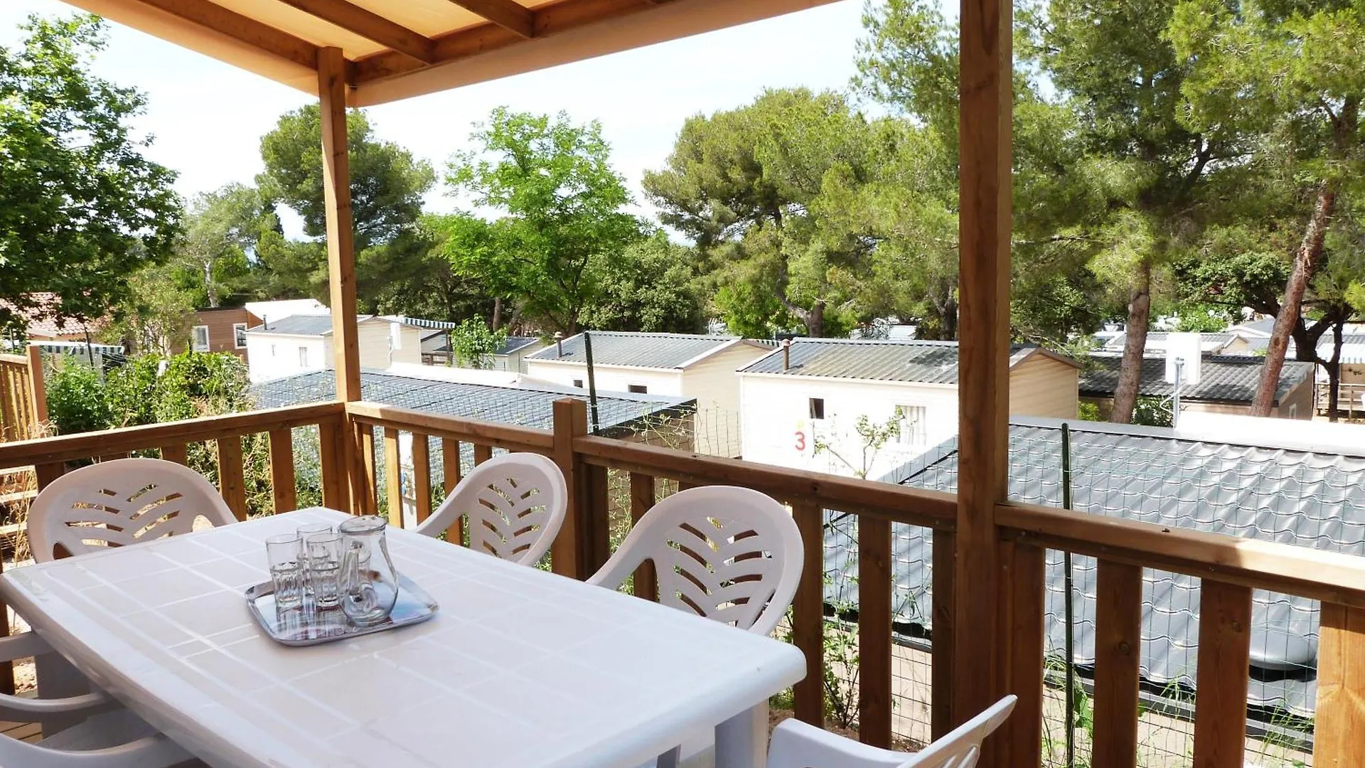 Camping Le Mediterranee Hyeres 2*,  France